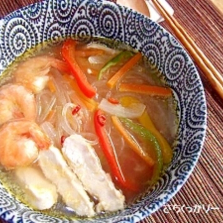 白だし de タイ風スープ麺